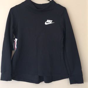 ♦️NWT Nike Fleece pullover crew L